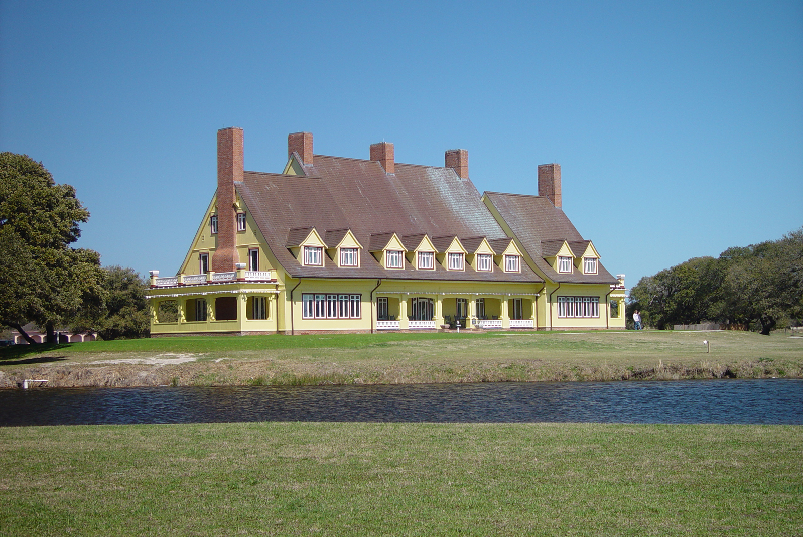 Corolla Real Estate and Corolla Homes for Sale Cash Investment